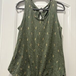 Old Navy Olive Pineapple Print Tank Top